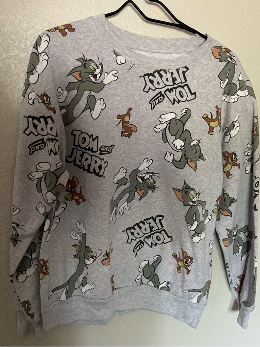 Tom and Jerry Graphic Crewneck Sweatshirt - Light Gray